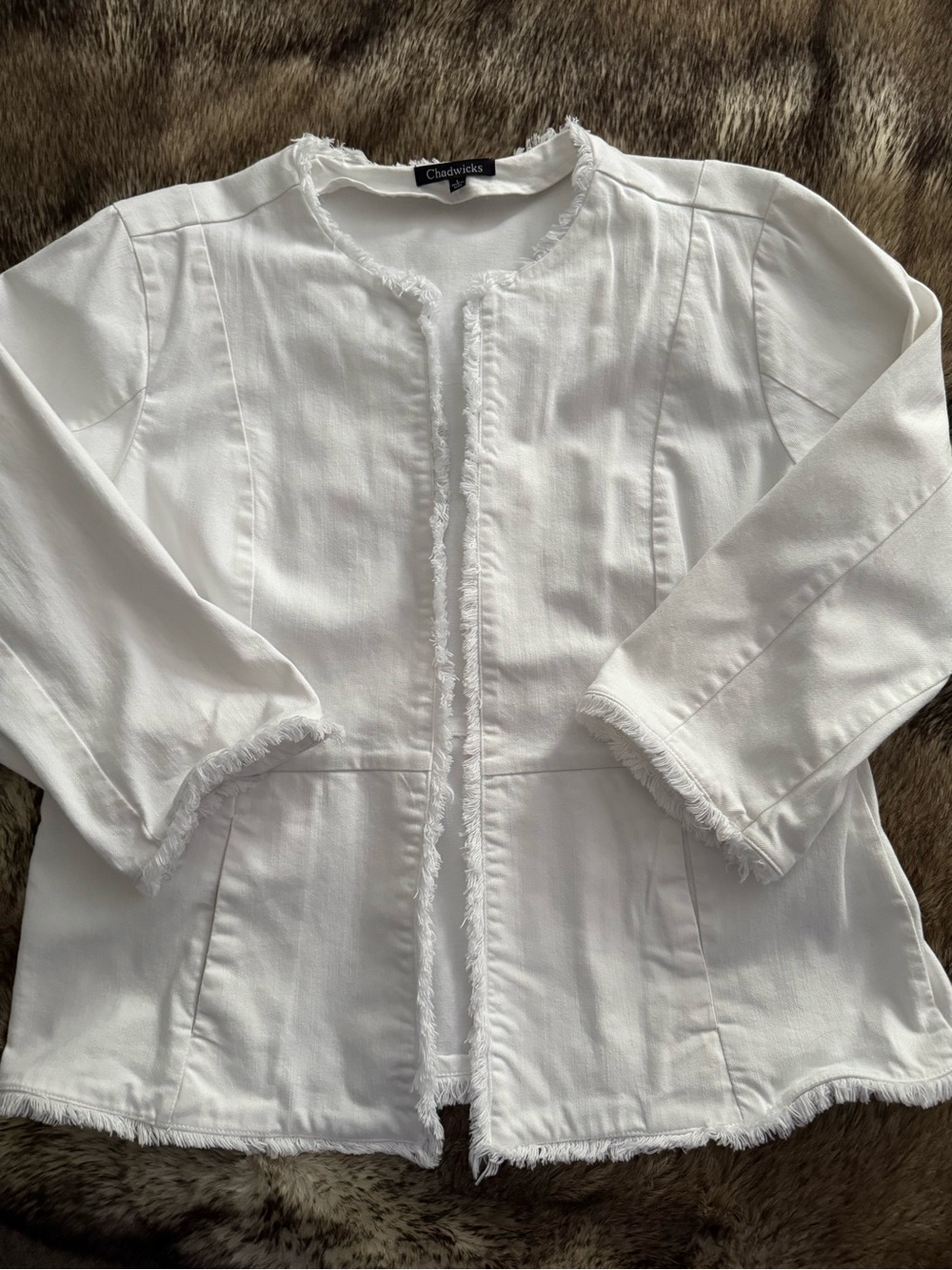 Chadwicks White Fringe-Trim Open Jacket